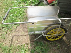 Collapsible Metal framed garden cart