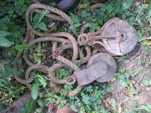 Vintage metal and wood pulley with rope sets