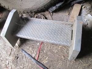 Metal diamond plate step