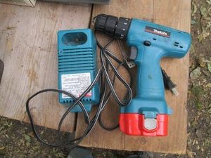 Makita cordless drill with battery and charger