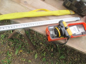 Geotop G-20 dual-damping auto-level with case and adjustable measuring stick no tri-pod