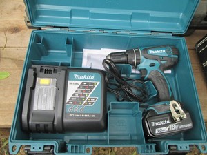 Makita 18v Cordless drill with battery and charger in hardside case