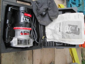 Craftsman Double insulated router in hardside case