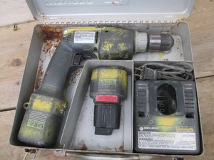 Black and Decker univolt cordless drill with battery and charger