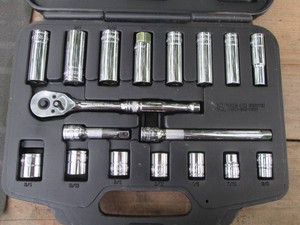 Pro grade 38in SAE Socket and Ratchet set