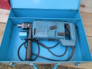 Bosch Rotary and demolition hammer in metal case