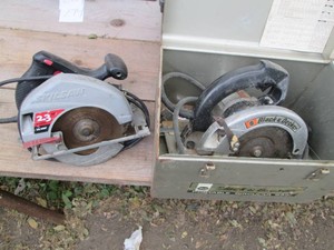 Black and Decker plus Skilsaw circular saw pair