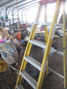 6ft Keller fiberglass ladder