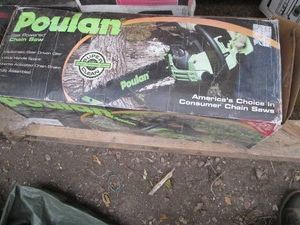 Poulan Pro gas powered chainsaw