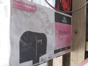Gibraltar Stanley large mailbox