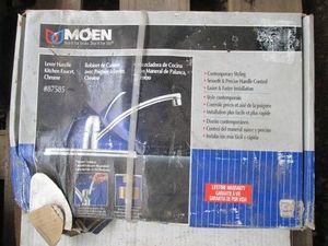 Moen kitchen handle and faucet with chrome finish