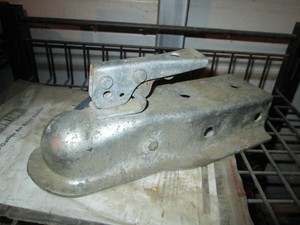 Trailer hitch coupler