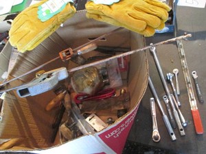 12in breaker bars, assorted ratchets, mini grease gun refills, masonry tools, insulated leather gloves and more