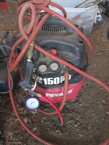 Central Pneumatic 6-gallon pancake air compressor
