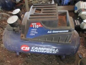 Campbell Hausfeld 3-gallon 110 max psi hotdog air compressor