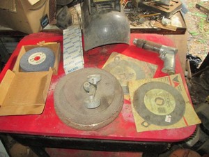 Replacement saw blades, sandinggrinding discs and more