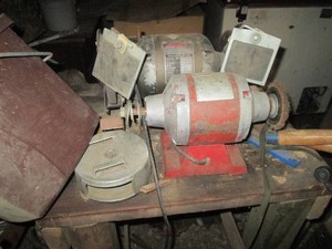 Trio of bench grinders unknown functionality