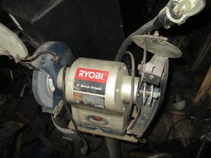 Ryobi bench grinder with stand needs work