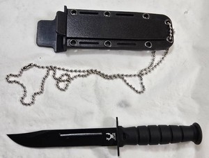 The Bone Edge 6036 Fixed Blade Knife  Black 3Cr13 Steel  Sheath & Chain  NEW