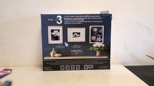 MIKASA HOME ACCENTS 11 X 14 GALLERY FRAME SET OF 2