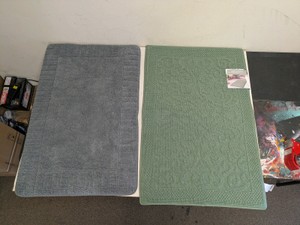 SCROLL FOAM BATH MATS 2 CT GREEN & BLUE