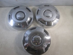 (CSB) Set of 3 Vintage 1970s 1980s F250 F350 12 Dog Dish Hubcaps
