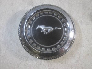 (FS) Vintage 1973 Ford Mustang Gas Cap