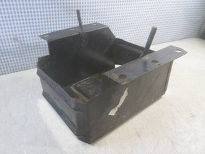 (BS) Vintage Steel Battery Box 10 58 x 8 Opening