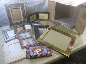 (BR3) Assortment of Picture Frames