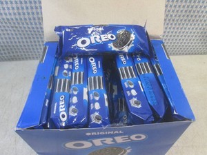 (B-1) 24 - 6 Cookie Packs of Oreo Cookies Past Date