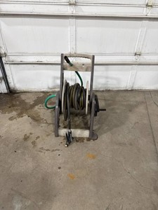 Garden Hose Reel with Hose