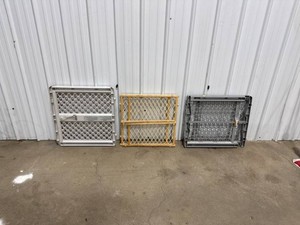Lot of 3 Child Safety Gates