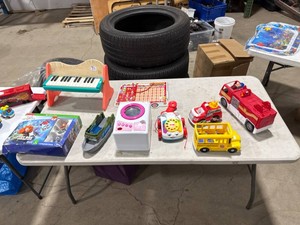 Assorted Childrens Toy Lot