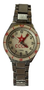 K - Vintage Slava Craba CCCP Red Star Soviet Watch