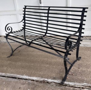 BY - Slatted Outdoor Patio Bench