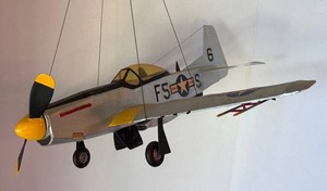 LLR - Vintage North American P-51D Mustang Model Airplane
