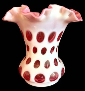 LR - Art Glass Vase - Vintage Fenton Cranberry Opalescent Coin Dot