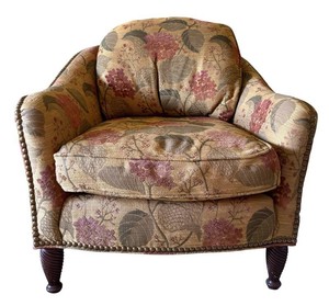 LR - Vintage Upholstered Armchair - Sherrill Furniture Floral