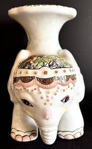 LR - Ceramic Elephant Stand - Hand-Painted Floral Decor