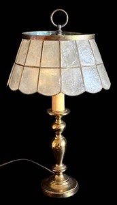 LR - Table Lamp - Vintage Brass Base With Resin Shade