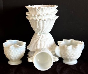 DR - Vintage Milk Glass Ruffled Bowls & Footed Pieces (Lot of 6)