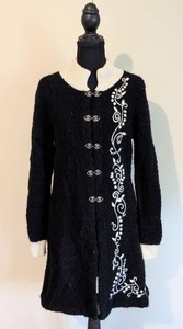MB - Womens Alpaca Cardigan - Classic Alpaca Embroidered Size Large