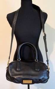 MB - Leather Purse - Marc Jacobs Black Satchel With Shoulder Strap