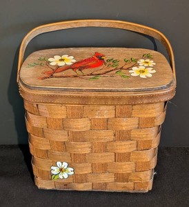 MB - Vintage Basket Purse - Caro Nan Hand-Painted Cardinal