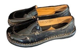 B2 - Womens Loafers - Born Montage W1876 Black Patent Size 9