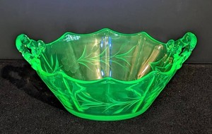 O - Vintage Uranium Glass Handled Serving Bowl Grape Leaf Pattern