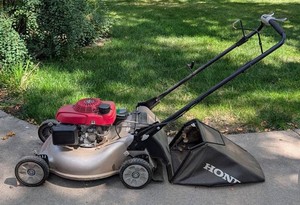 G - Walk-Behind Lawn Mower - Honda HRR2169VKA Twin Blade 3-in-1