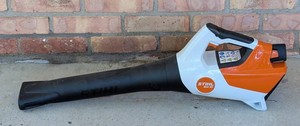 G - Cordless Leaf Blower - Stihl BGA 30 With Charger