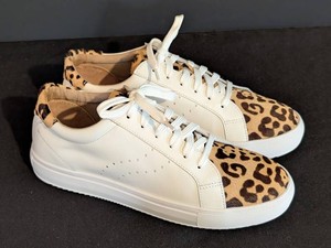 B2 - Womens Shoes - Halogen New Leopard-Print Sneakers Size 8