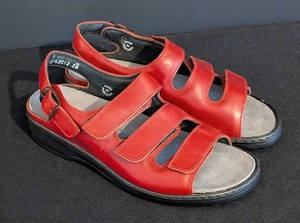 B2 - Womens Sandals - Mephisto Red Leather Size 38